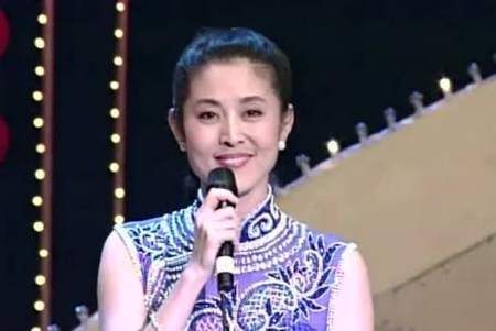 央视退休主持人今昔对比,高逸峰倪萍赵忠祥杨澜鲁豫访谈