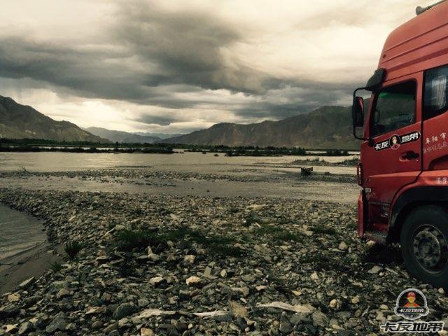 货车司机有多苦,几句话透漏大货车司机的心酸