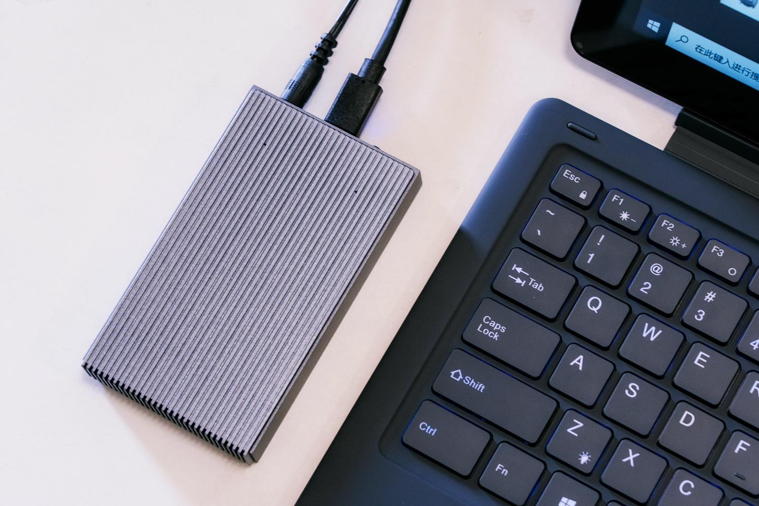 orico固态硬盘盒2.5寸支持m.2,orico固态硬盘盒使用教程