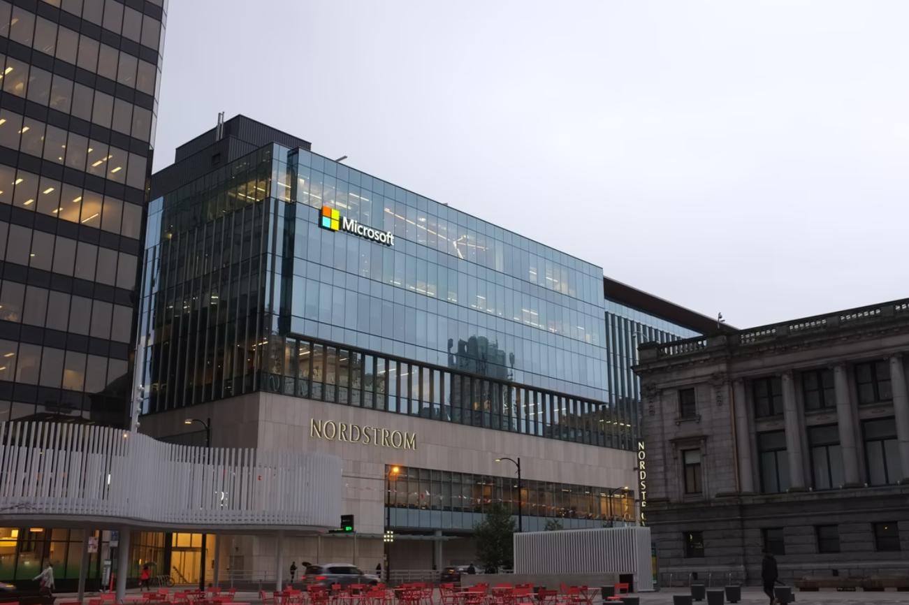 微软和苹果谁厉害,微软为什么能超越苹果