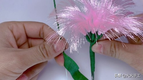 果郡王为甄嬛种合欢花的片段,果郡王送合欢花对甄嬛说了什么