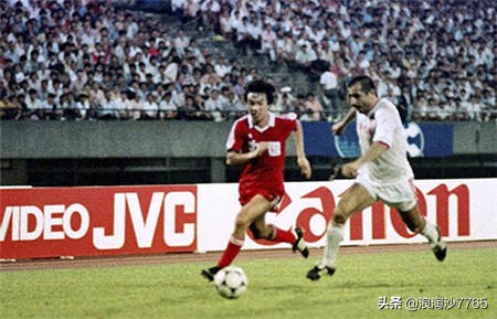 中国男子足球队怎么样,目前谁是中国最强的职业足球队