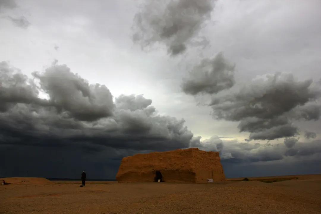 什么是阳关:王维的一个“错误”,捧红了西汉雄关