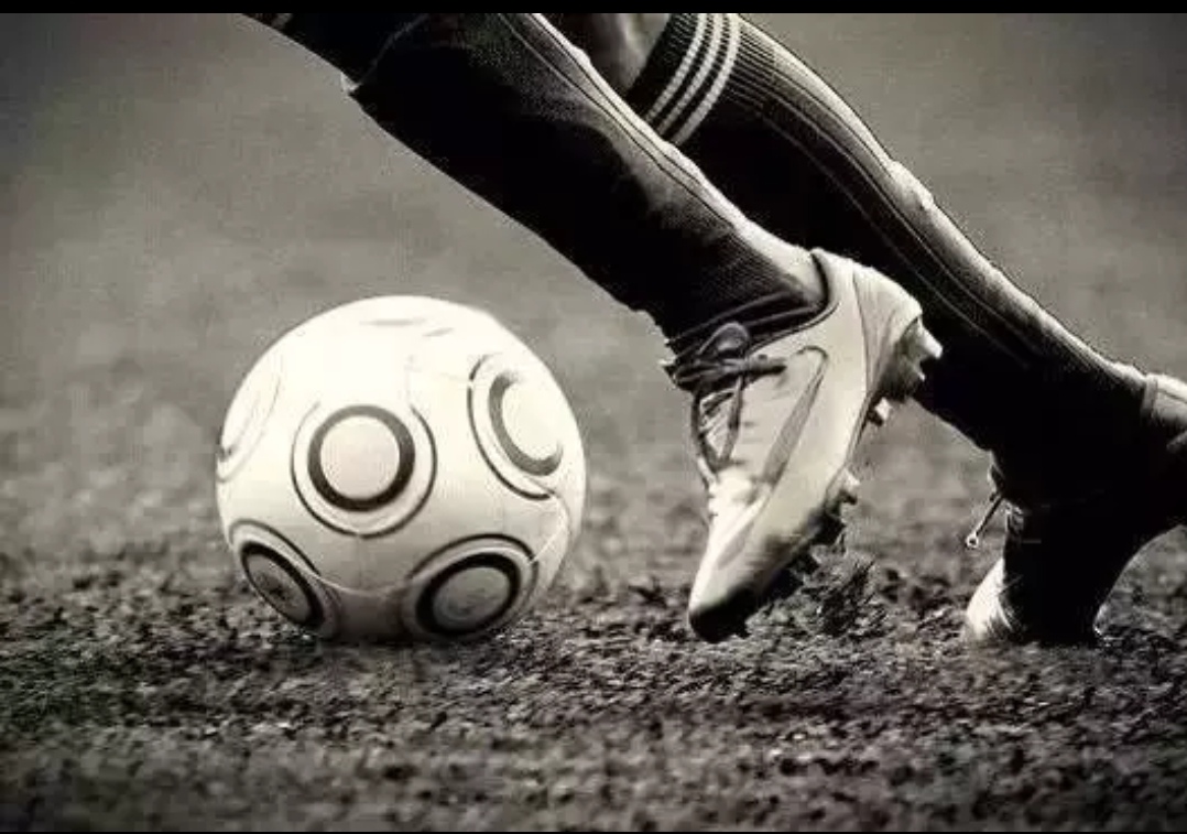 男人爱上一个人就是一辈子吗,男人爱上足球就是一辈子的事