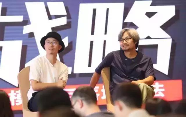 “骂吧，铂爵旅拍咆哮体广告是我做的，我给它打200分”