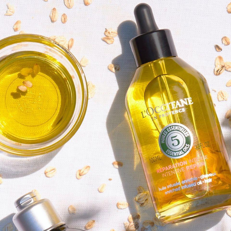 杨幂赵丽颖三个节点拉开差距,杨幂赵丽颖稳居一线