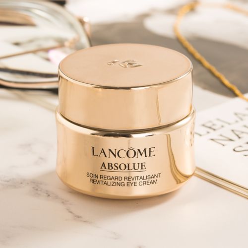 兰蔻与雅诗兰黛眼霜哪个淡纹,雅诗兰黛和兰蔻眼霜哪个淡纹好