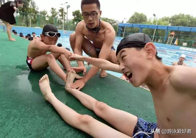 我眼中的训练和教练眼中的训练,我眼中的体育老师800字