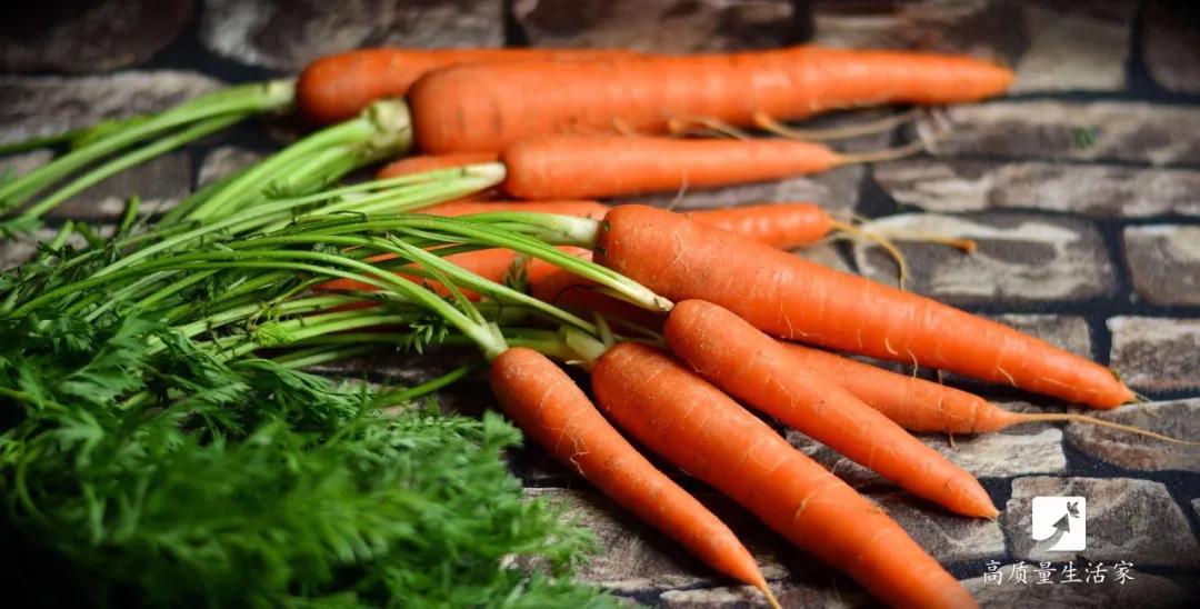 让皮肤水嫩嫩的8种食物,皮肤最爱的6类食物是什么