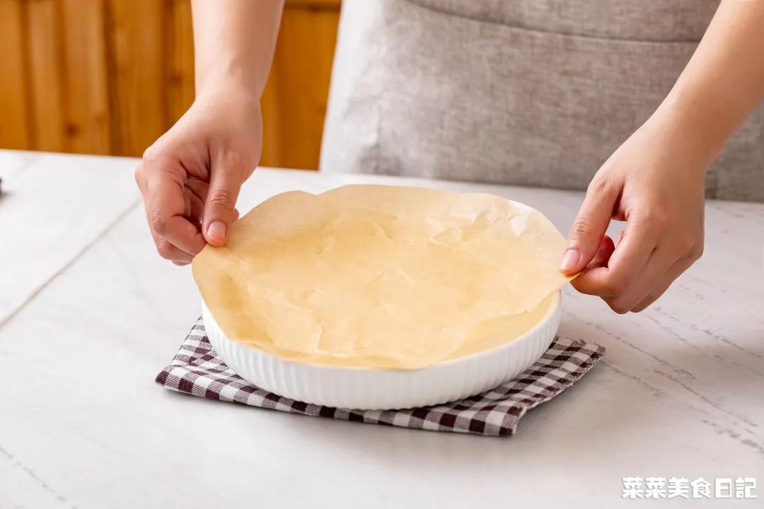 上班族午饭微波炉加热,微波炉解决一日三餐