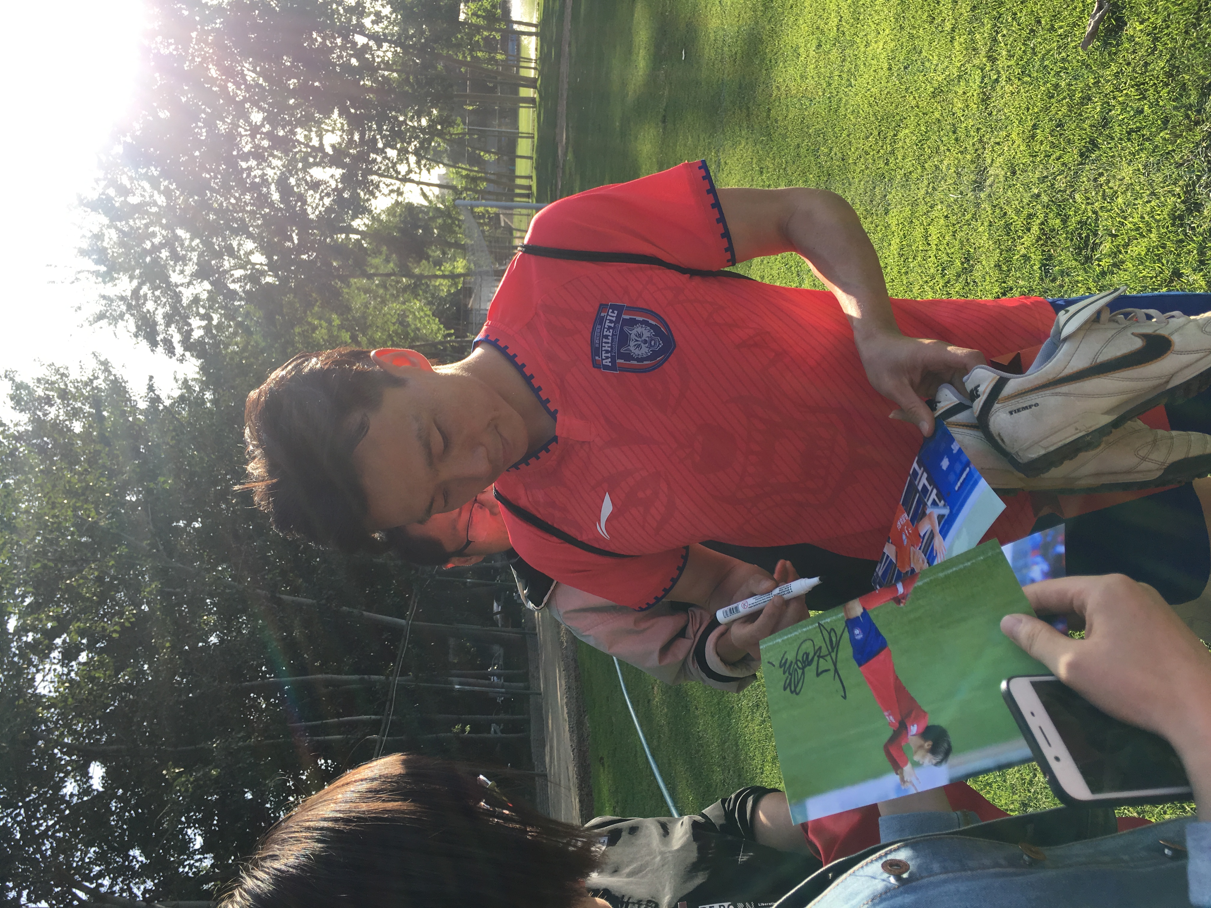 去留已定一夜传遍陕西球迷指尖，新教练能否扭转乾坤？