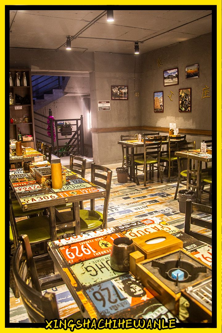 人生一串,烟火江湖!这家铁板烧烤店用串串翻起儿时回忆