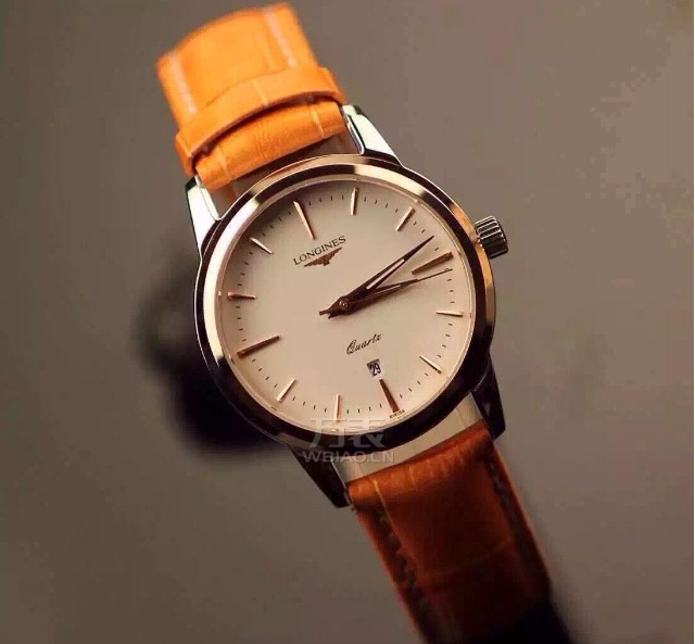 刚买的机械表里面进水了,机械表里进水了