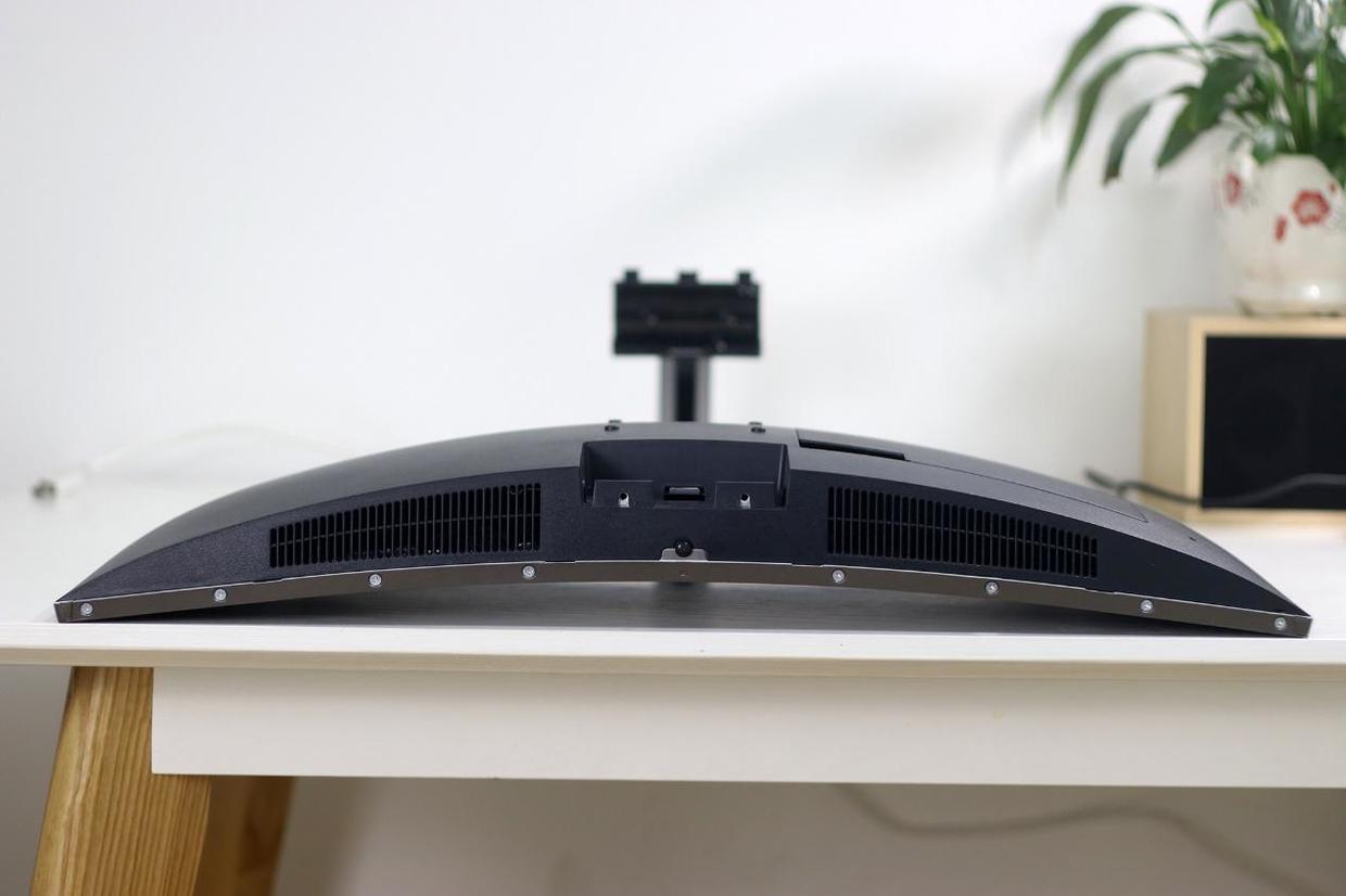 三星曲面和直面屏对比,三星曲面手机评测