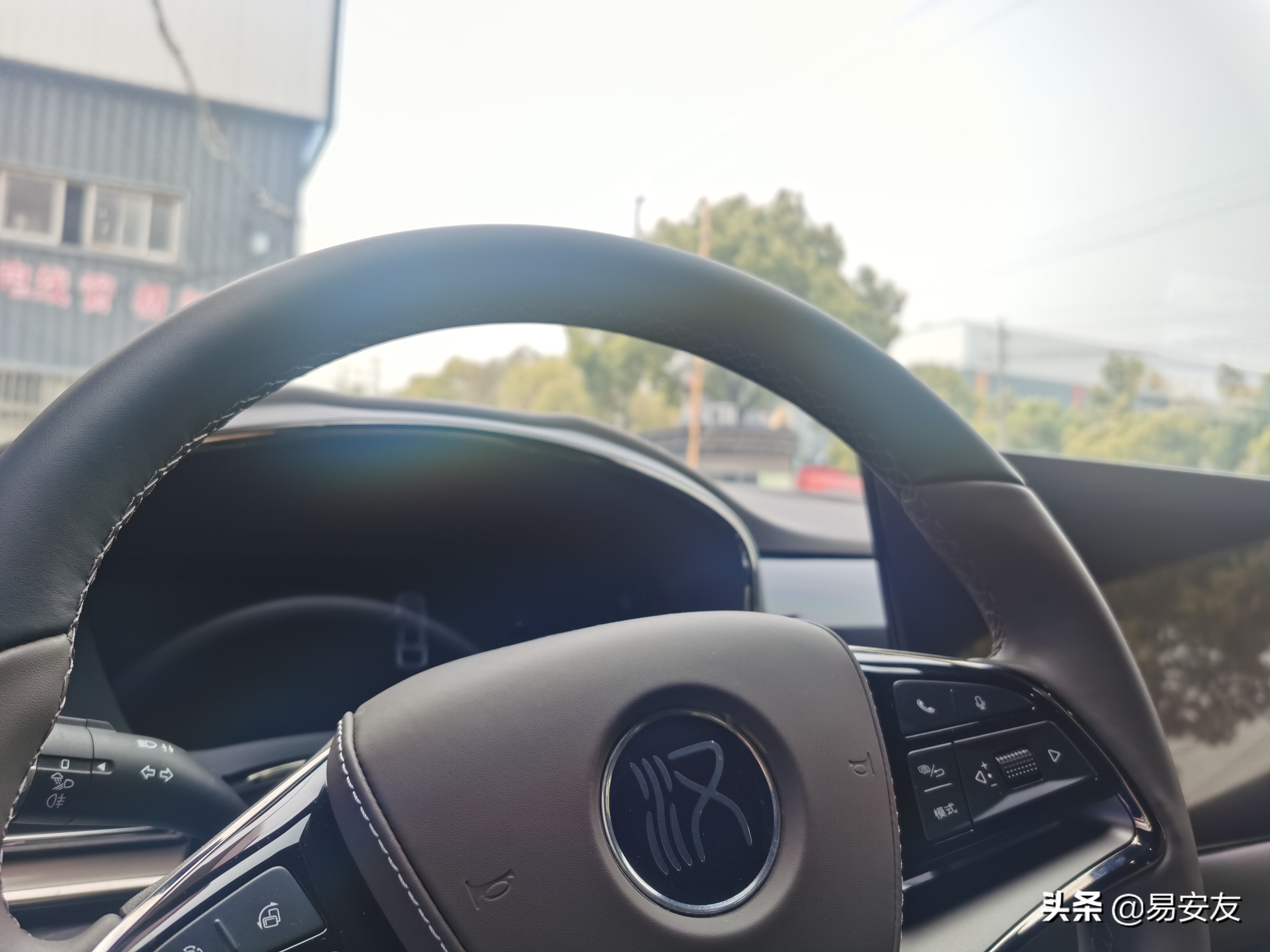 纳米陶瓷膜和磁控溅射金属膜,汽车纳米陶瓷膜和金属膜哪个好