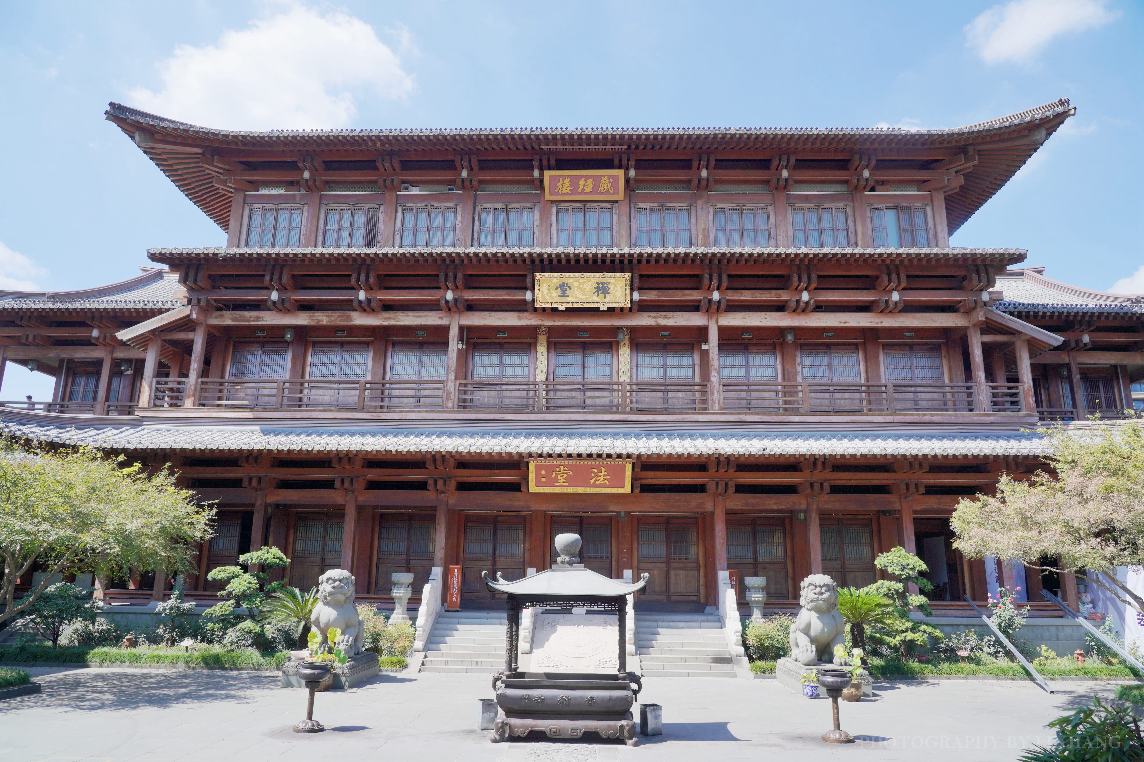 杭州供奉佛教的寺庙,杭州市有座寺院