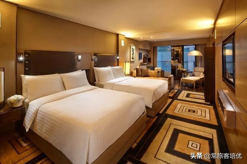 希尔顿会员积分累积政策,积分入住希尔顿技巧