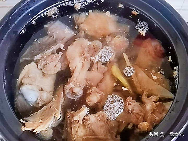 高温天气煲什么汤吃解暑,小暑节气解暑喝什么汤