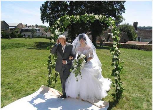 大学生为了面子在外躲避父母25年:中国式亲子关系背后之痛