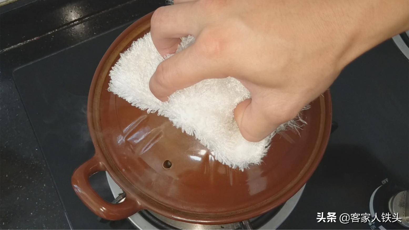 鱿鱼怎么切好吃又好看,青椒炒鱿鱼的鱿鱼要怎么切