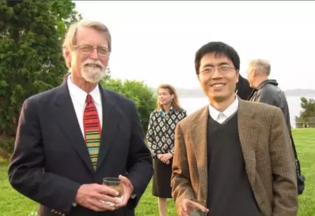 因“脱队友裤子”，韩国奥运冠军加入中国籍被骂叛国