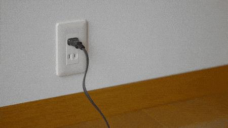 搞笑gif图妹子你这智商真是堪忧啊,搞笑gif妹子你这发型挺别致啊