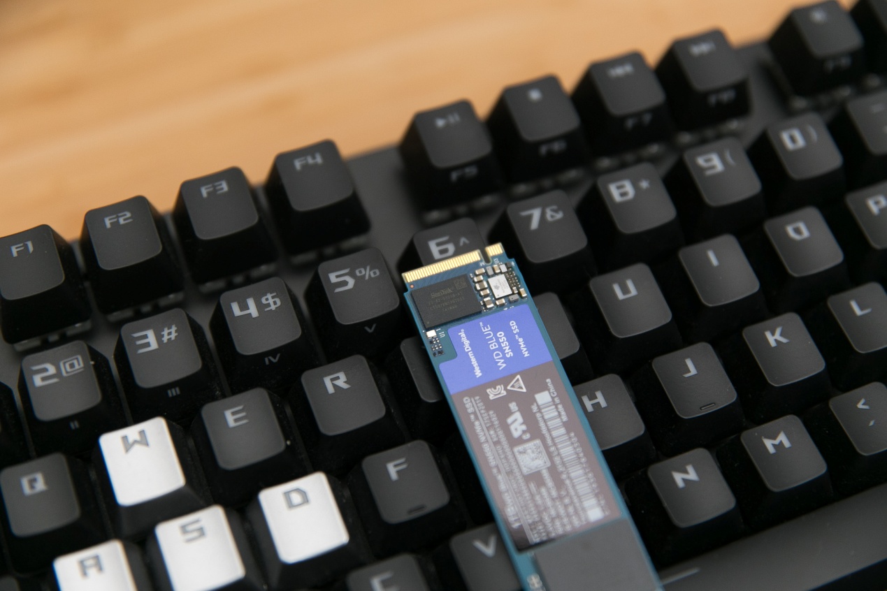 老电脑怎么升级效果最好,如何让十年的老电脑变得快如闪电