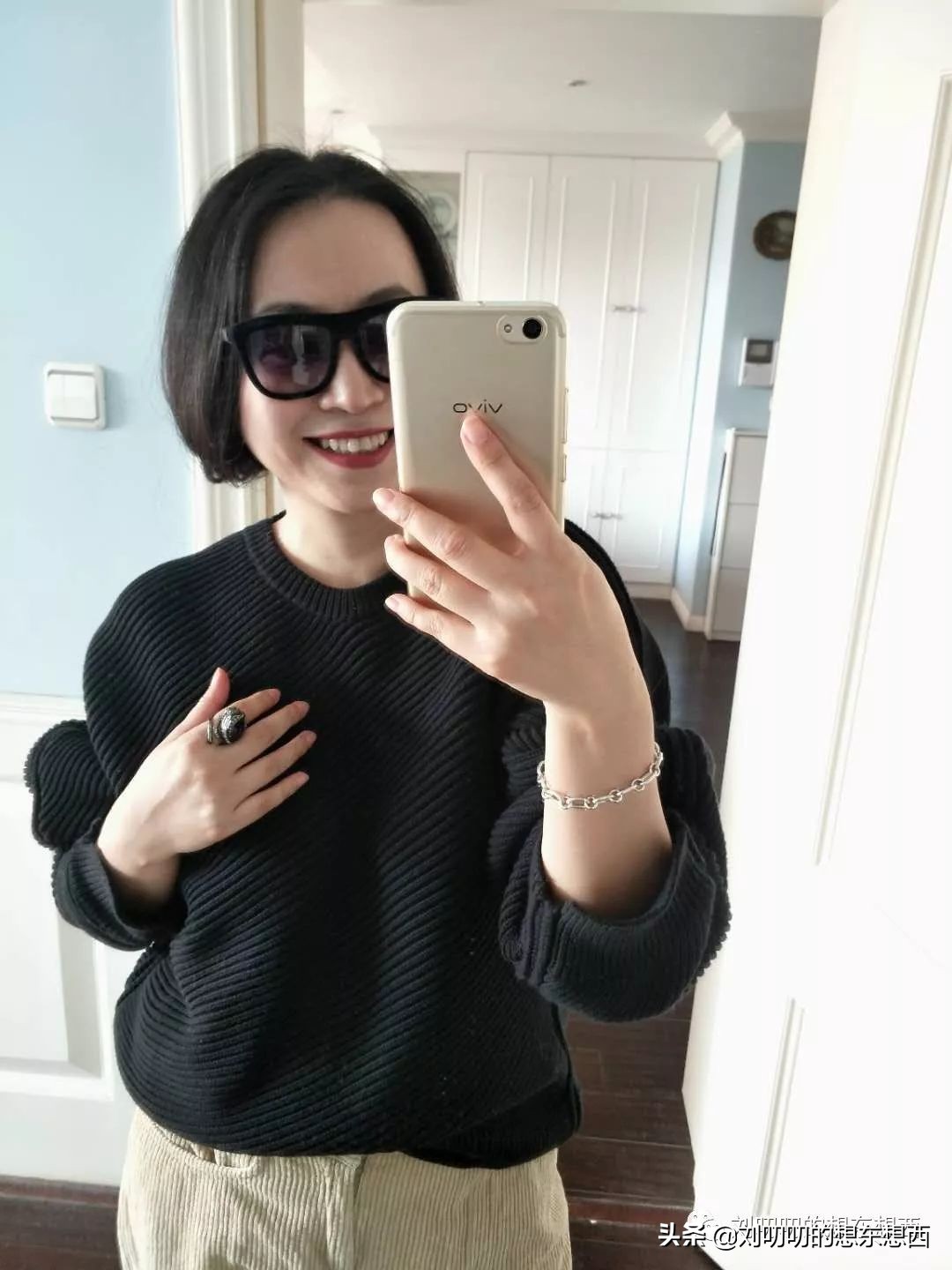 江南布衣山系羽绒服购物分享,一日一look测评