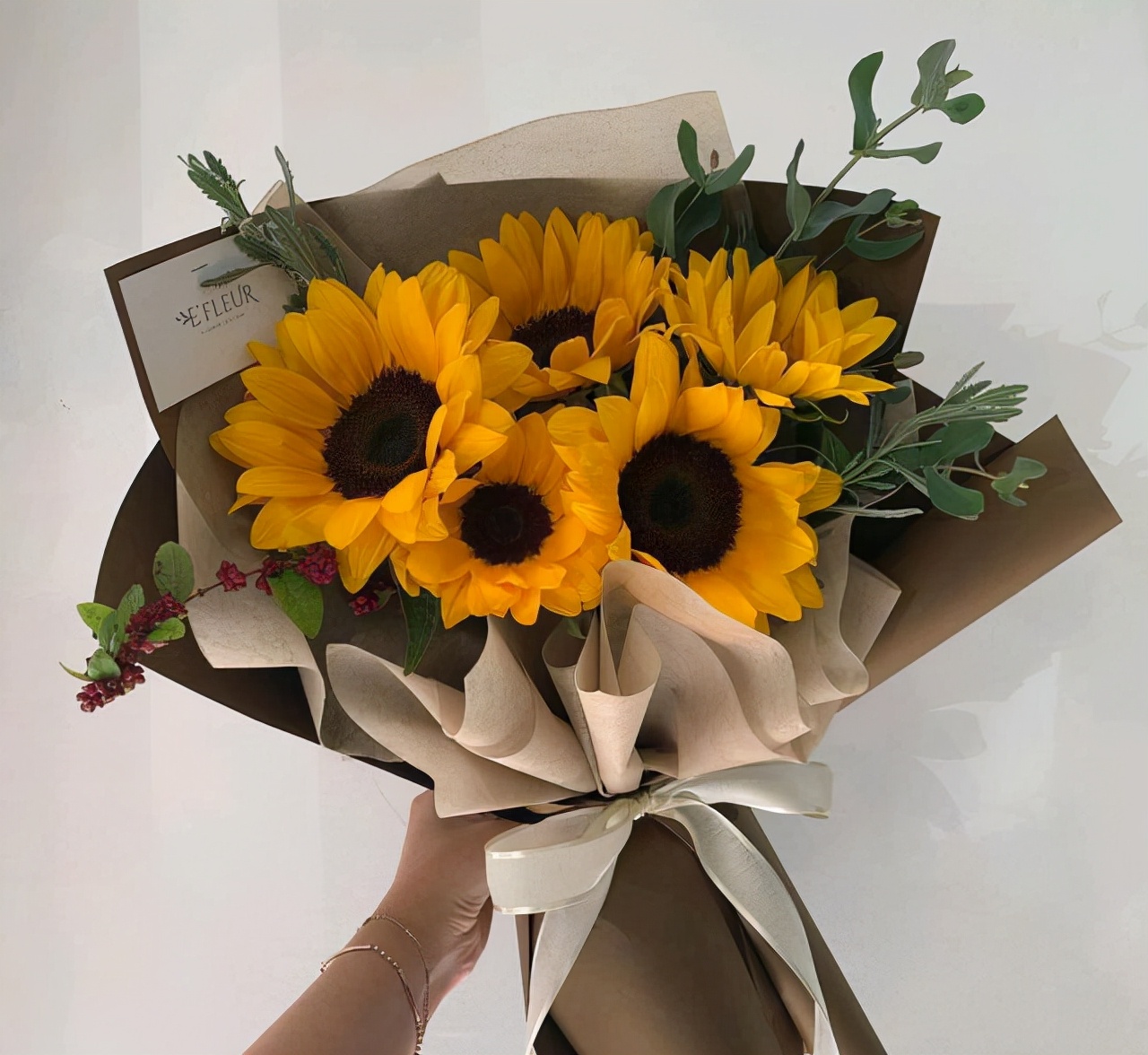 优雅富有诗意的个性签名,个性签名简单干净大方