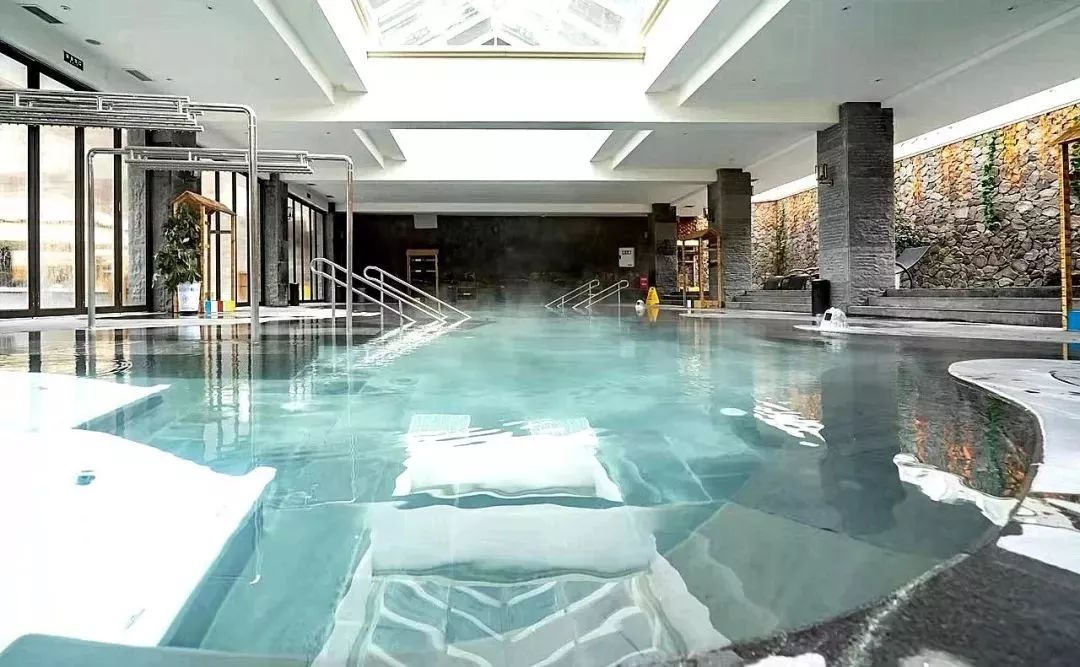 去古尔沟怎么玩,古尔沟看雪山泡温泉