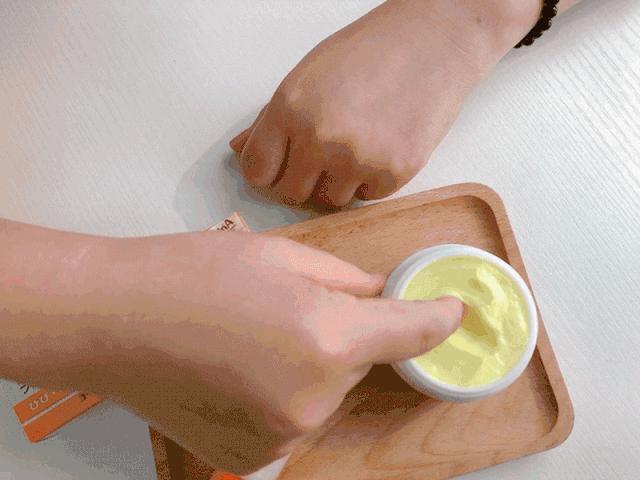 日本蜂王乳面霜,日本的霜好用不过敏干性皮肤用