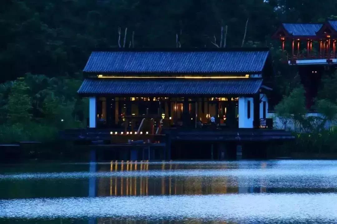 广东惠州这一“隐世桃源”酒店，需乘船入住，奢享岭南顶级温泉
