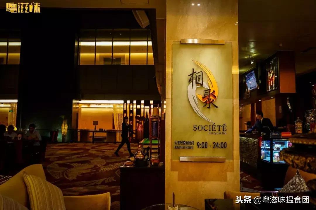 用一间24小时都在线的机场酒店,拥抱旅途的开始