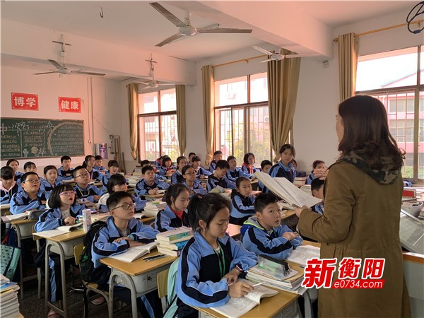 老师师德榜样,师德师风教师楷模