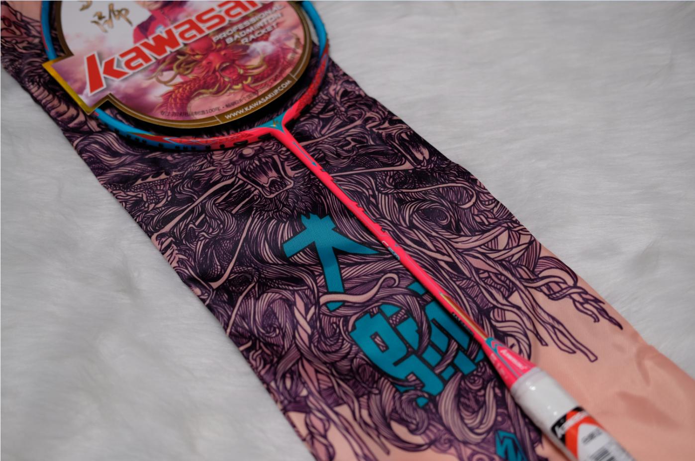 飞云零狼矩阵球拍测评,川崎大师900羽毛球拍实战