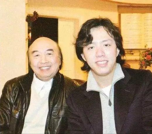钢琴家李云迪现在如何,钢琴曲王子李云迪事件