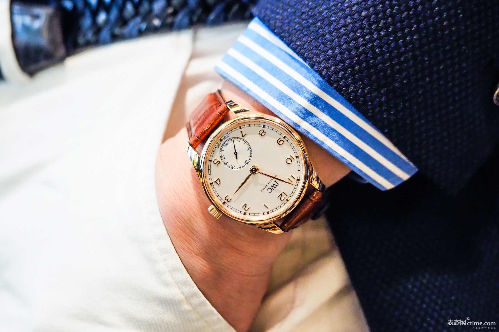 陈述一下IWC的“国籍”问题，因为江湖上老把它和“德表”挂钩