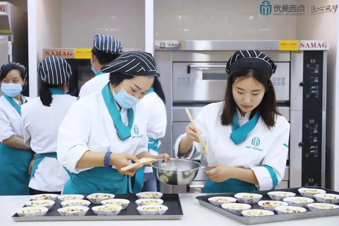 想转行学西点看你要学哪些,转行西点去哪里学最好