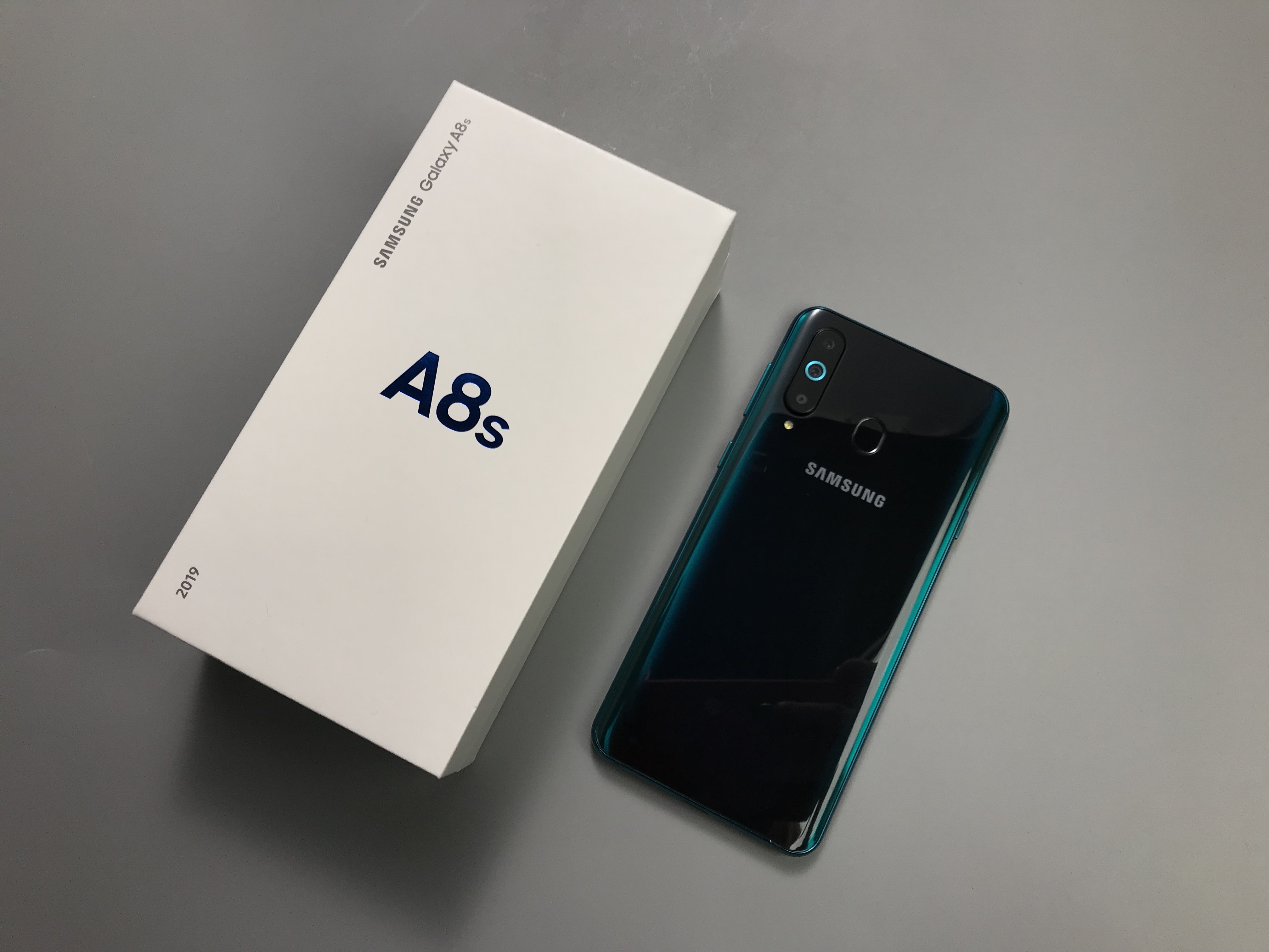 三星a8s手机的体验,三星a8s深度体验