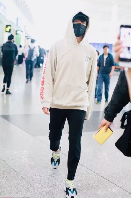 yeezy几百块,yeezy鞋500