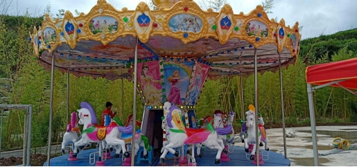 鍏嬩緷榛戠伀鎶婅妭绡濈伀鏅氫細,鍏嬩緷榛戠伀鎶婅妭鐜板満鐩存挱