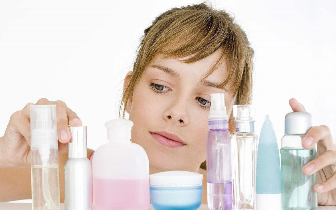 秋冬滋润补水面霜第一名,秋冬面霜超滋润保湿