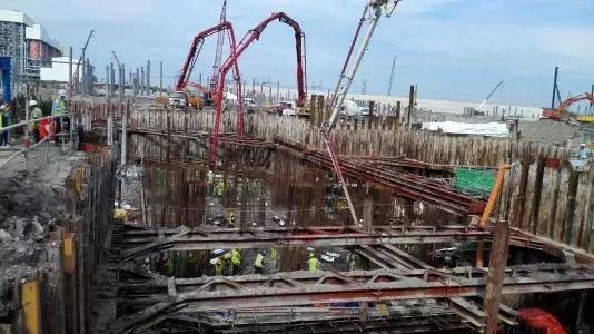 混凝土中途下雨怎么办,打混凝土时下暴雨有没有影响