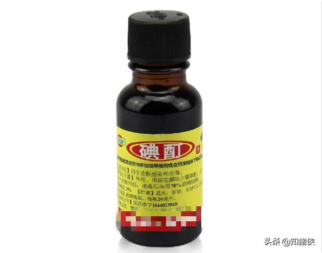 猪耳朵被咬伤肿大鼓包怎么办,猪耳朵鼓大包怎么回事