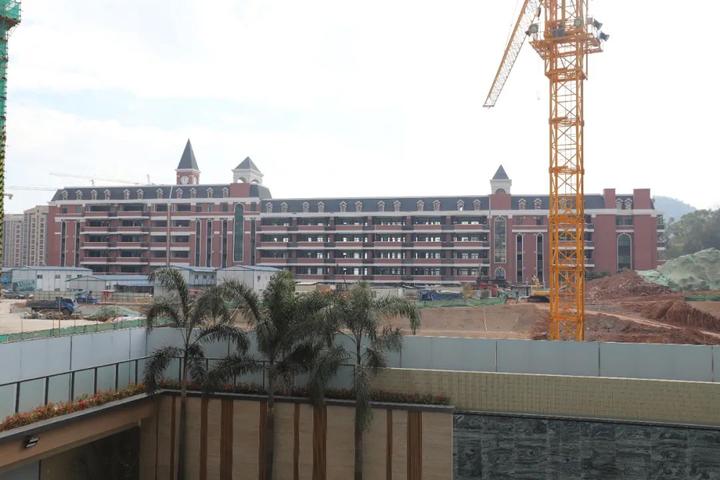 曾志伟钟镇涛陈小春海鸣威齐夸梅州，金利来客都项目阶段性竣工