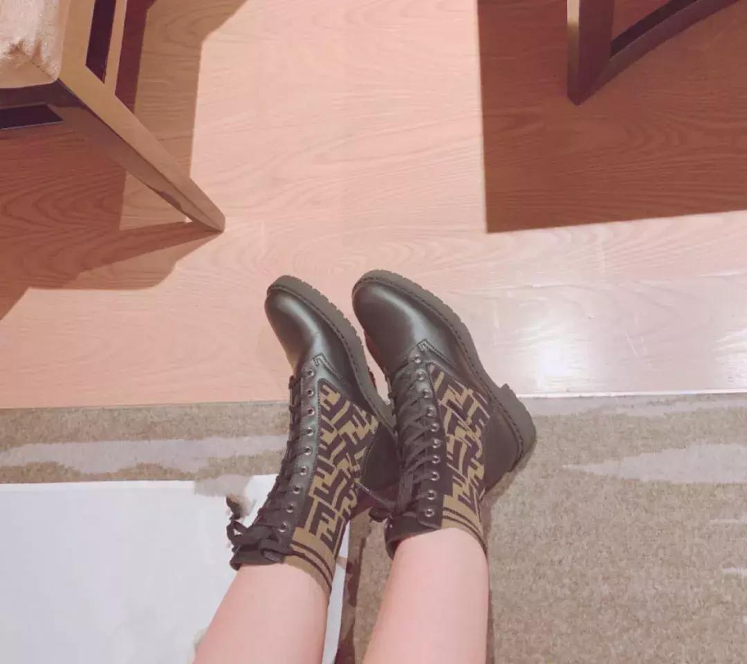 12岁女孩马丁靴,女孩小码马丁靴