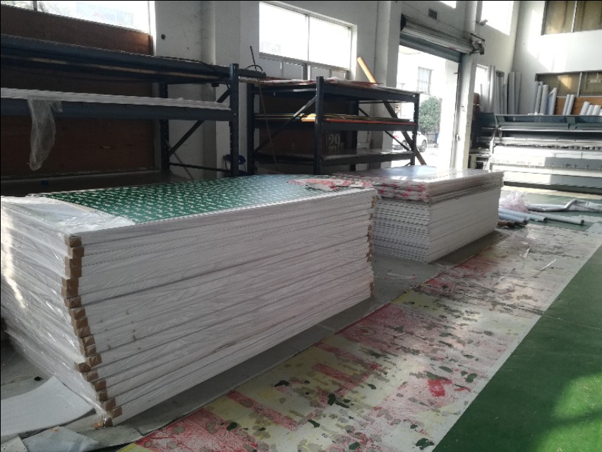 靠一台电脑半年赚85万,只靠一部手机能赚钱吗