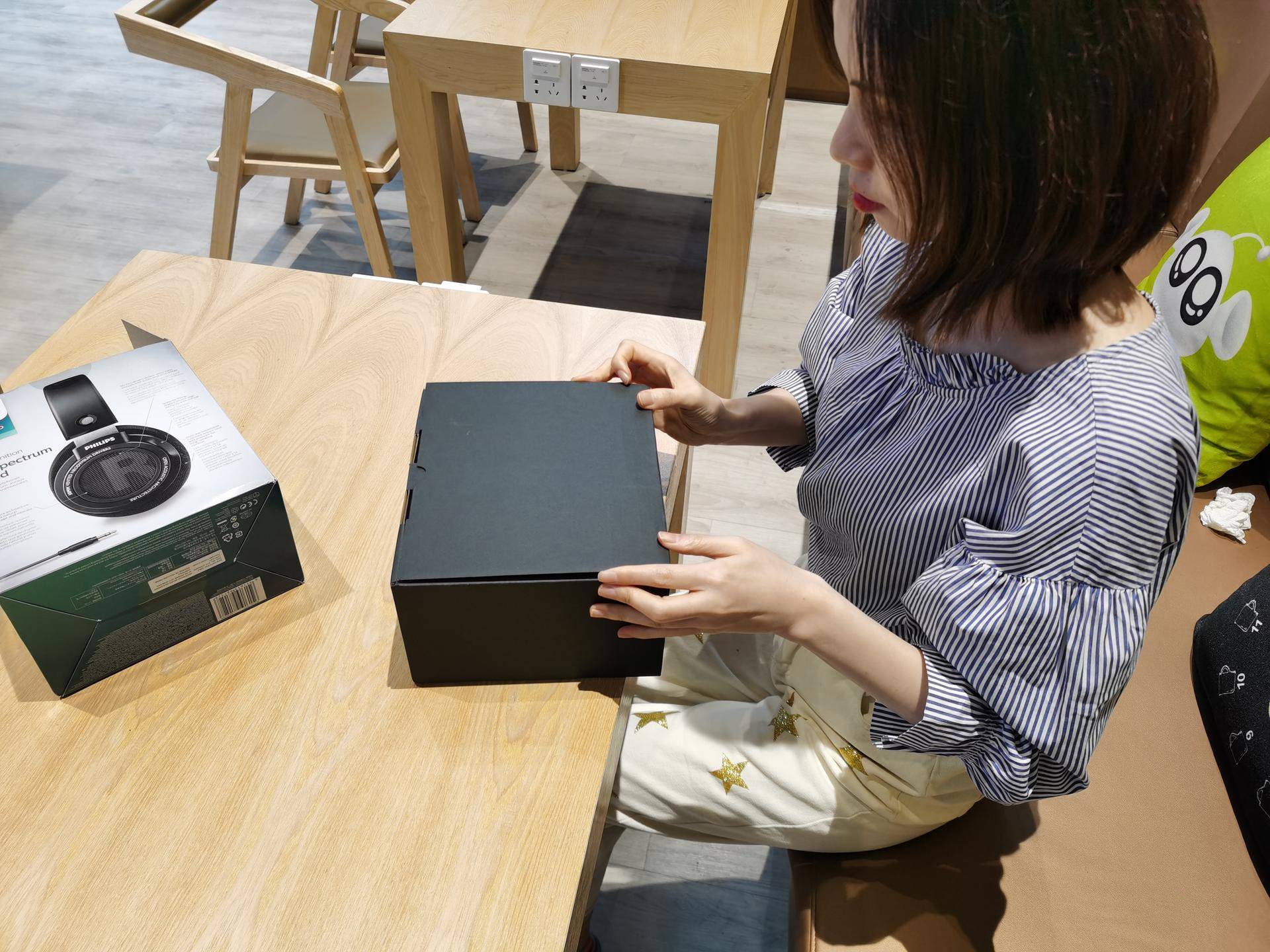 飞利浦shp9500看电影怎么样,飞利浦shp9500多少钱合适