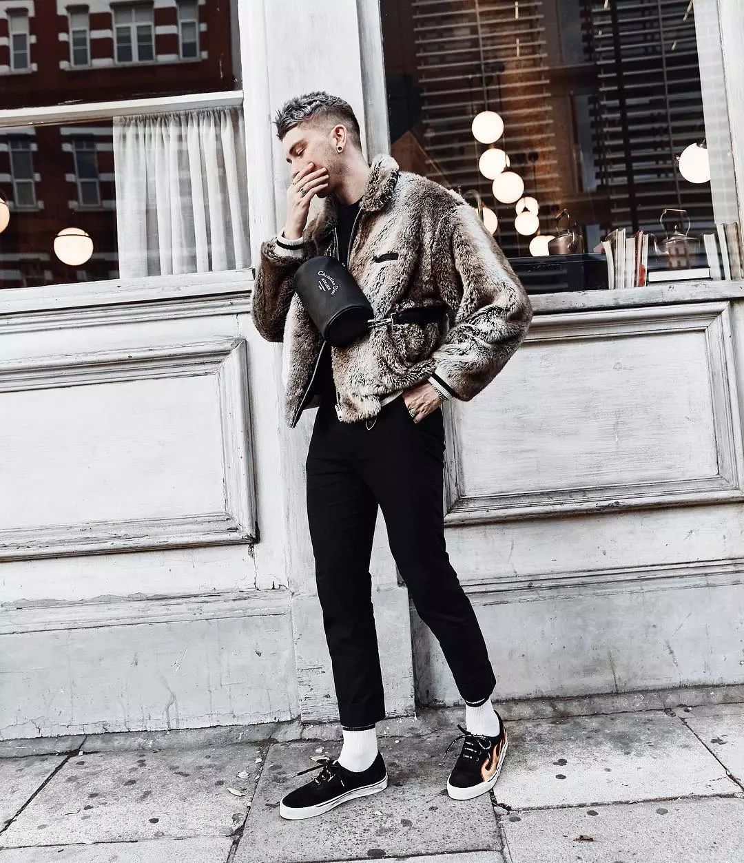 抄袭lv的国潮,抄袭大牌时尚