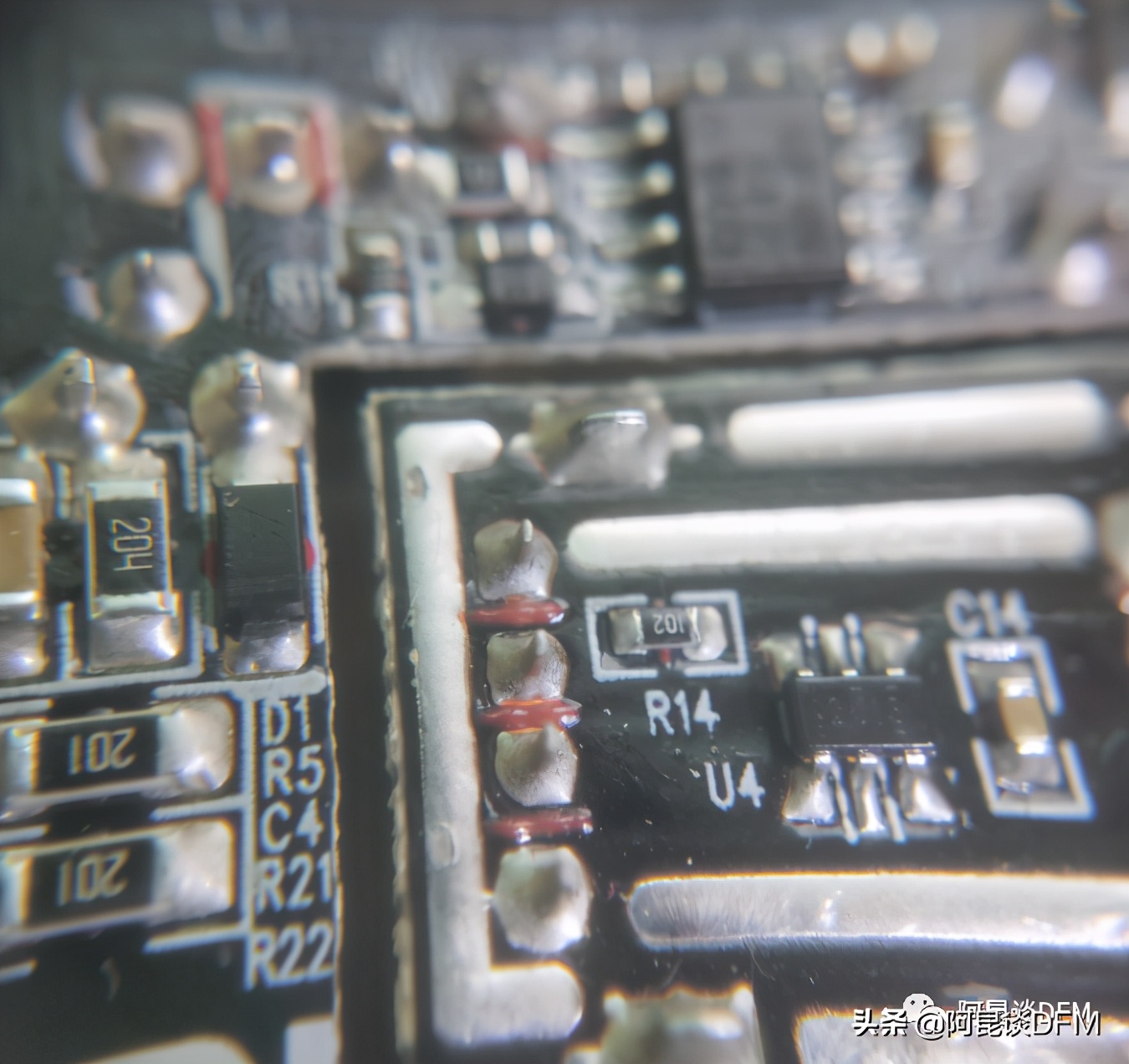 拆解小米插板,小米插座拆解评测